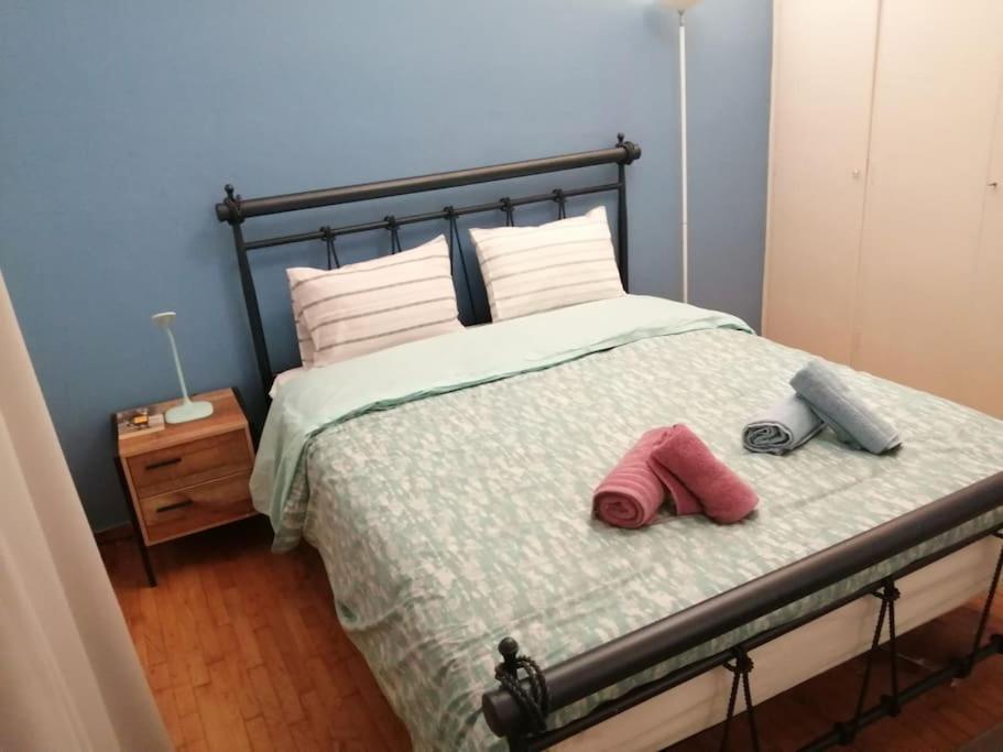 Ανακαινισμένο 8 Λεπτά Από Το Μετρό. Apartment Athena Bagian luar foto