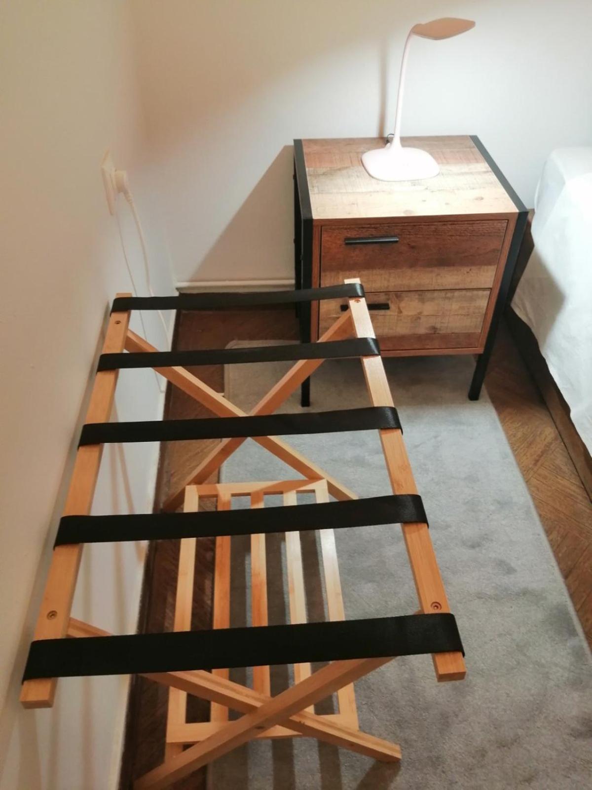 Ανακαινισμένο 8 Λεπτά Από Το Μετρό. Apartment Athena Bagian luar foto
